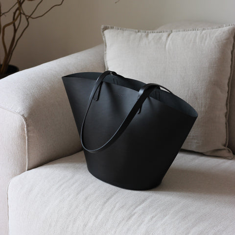 Curve tote bag black